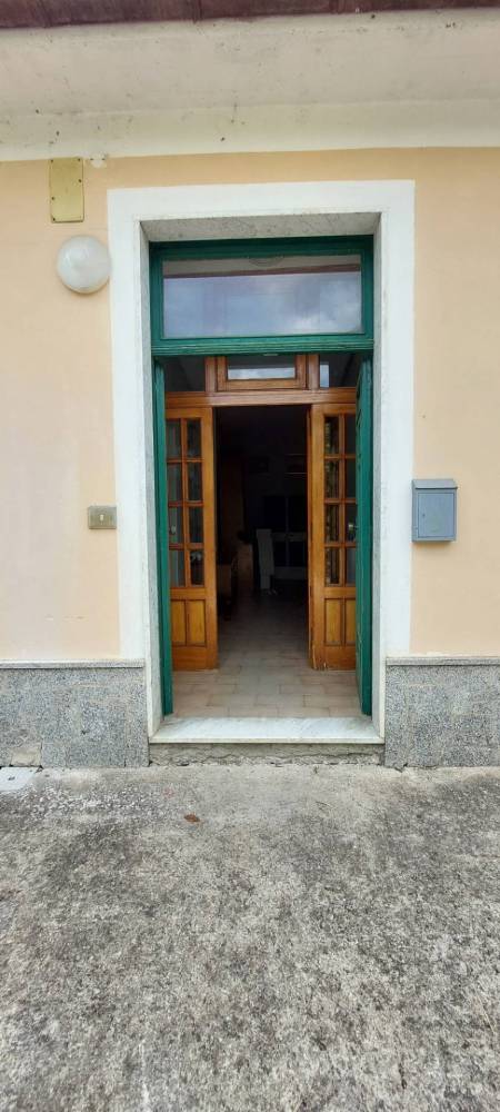 casa indipendente in vendita ad Ariano Irpino