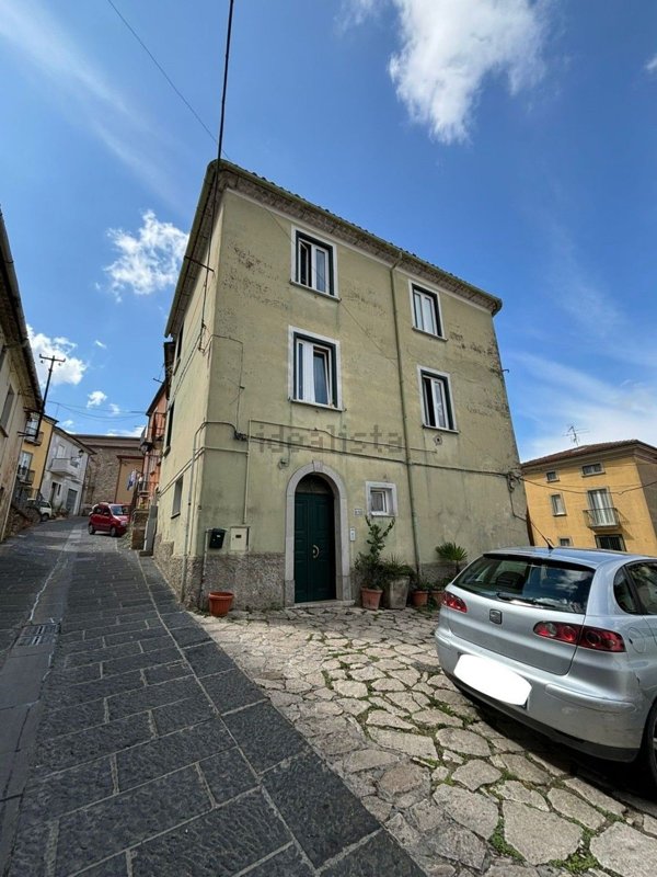 casa semindipendente in vendita ad Ariano Irpino