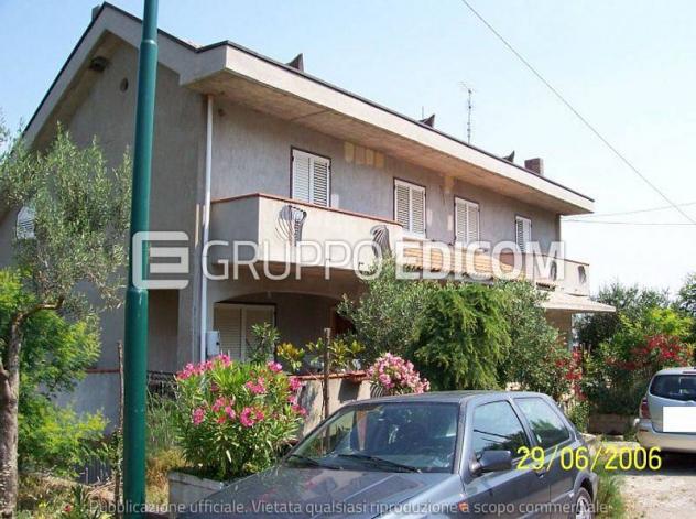 locale commerciale in vendita ad Ariano Irpino