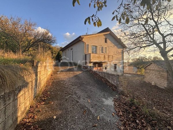 casa indipendente in vendita ad Ariano Irpino