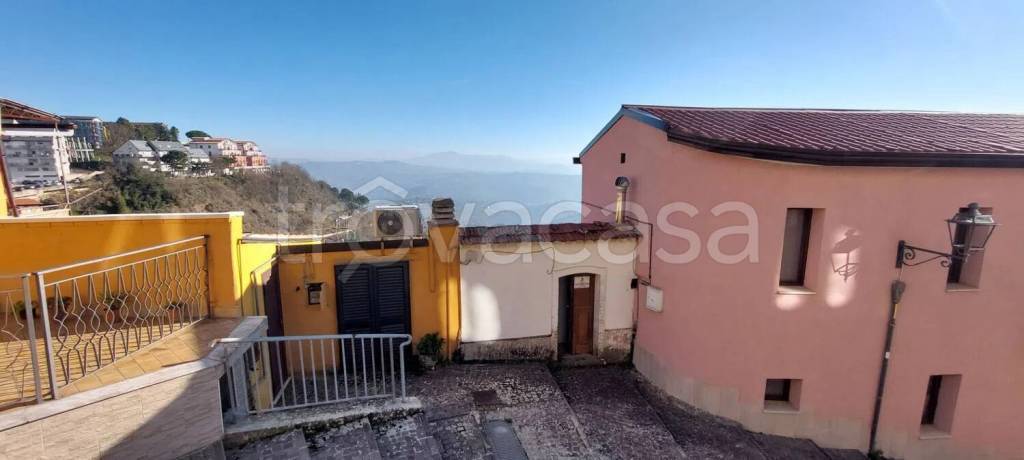 appartamento in vendita ad Ariano Irpino in zona San Pietro