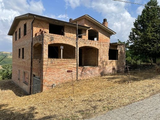 casa indipendente in vendita ad Ariano Irpino