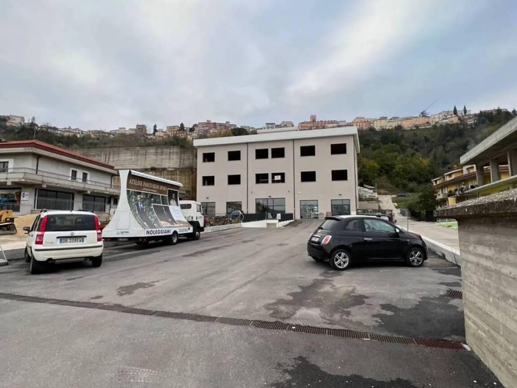 negozio in vendita ad Ariano Irpino