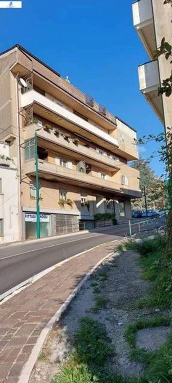 negozio in vendita ad Ariano Irpino