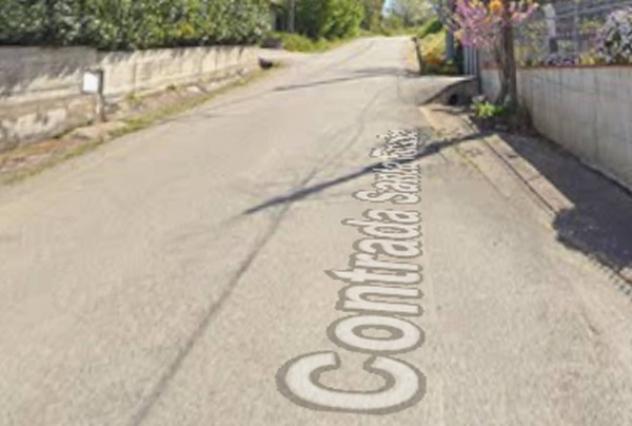 negozio in vendita ad Ariano Irpino in zona Difesa Grande