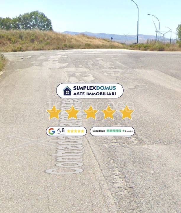 casa indipendente in vendita ad Ariano Irpino in zona Camporeale