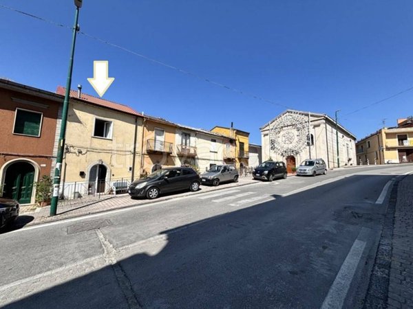 casa indipendente in vendita ad Ariano Irpino