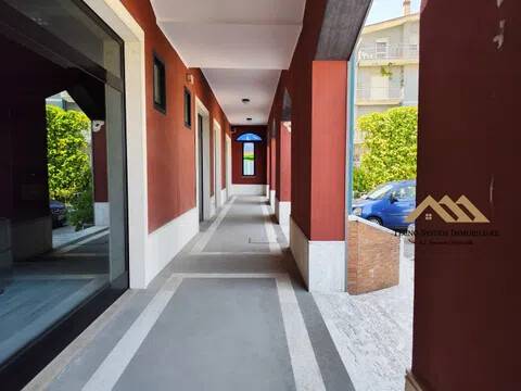 intera palazzina in vendita ad Ariano Irpino in zona San Pietro