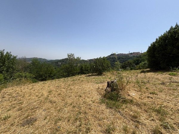 casa indipendente in vendita ad Ariano Irpino