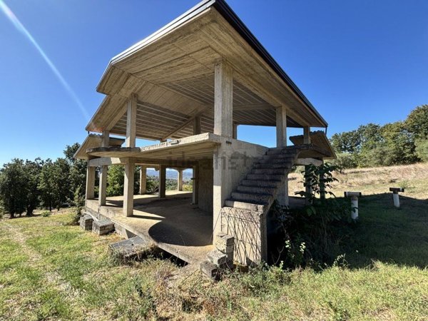 casa indipendente in vendita ad Ariano Irpino