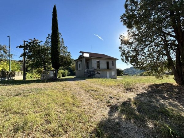 casa indipendente in vendita ad Ariano Irpino