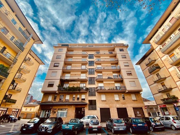 intera palazzina in vendita ad Atripalda