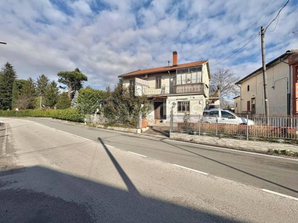 trivano in vendita ad Atripalda