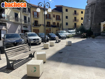 locale commerciale in vendita ad Atripalda