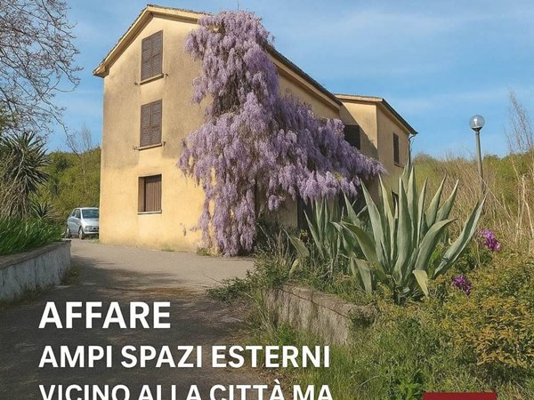 casa indipendente in vendita ad Atripalda