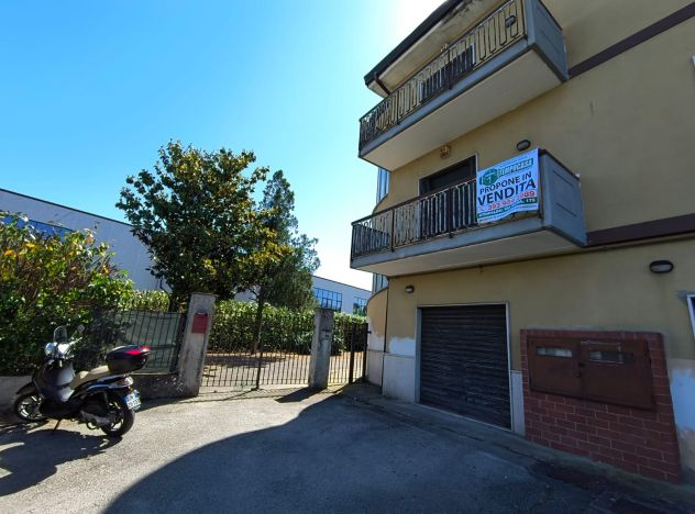 casa indipendente in vendita ad Atripalda