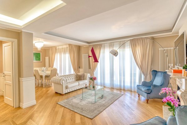 casa indipendente in vendita ad Atripalda