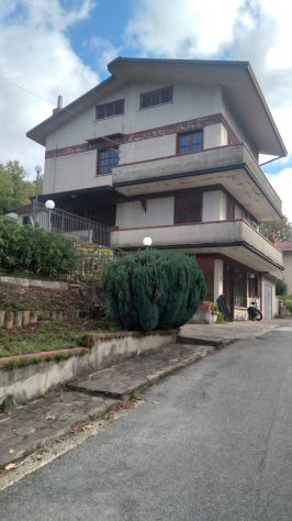 casa indipendente in vendita ad Atripalda