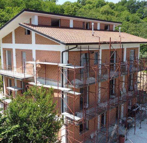 casa indipendente in vendita ad Atripalda