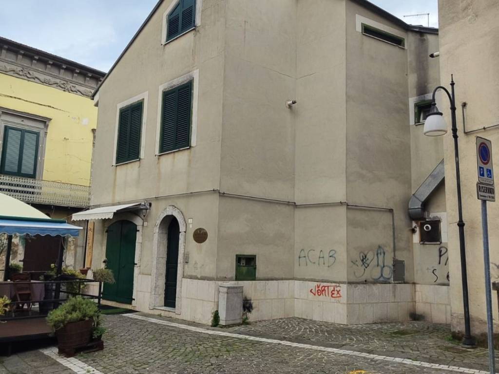 appartamento in vendita ad Atripalda