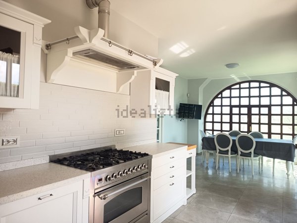 casa indipendente in vendita ad Atripalda