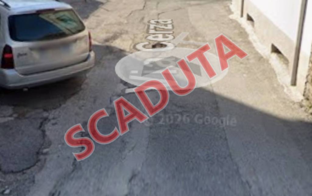 negozio in vendita ad Atripalda