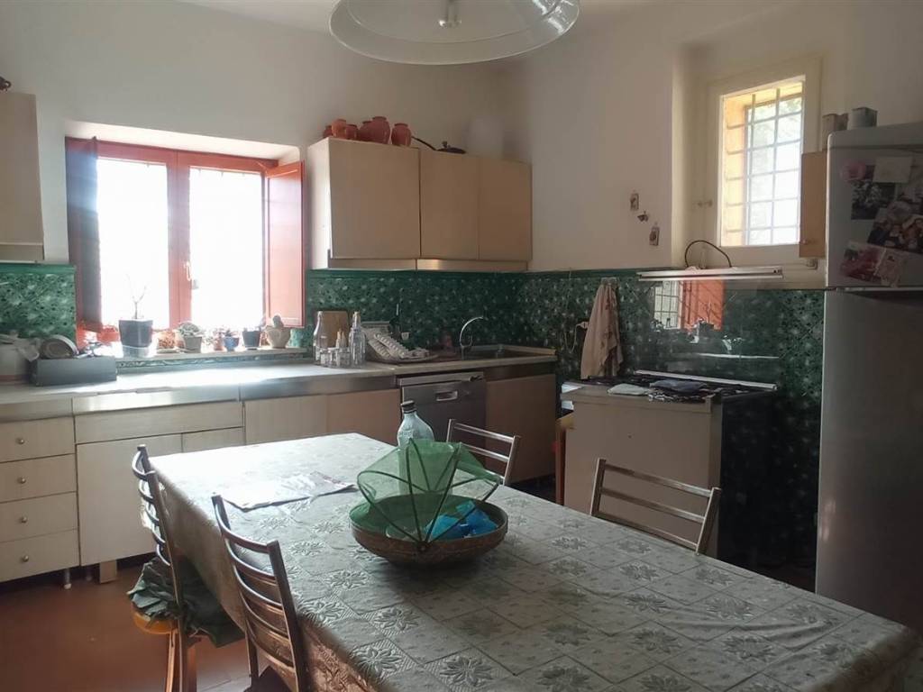 casa indipendente in vendita ad Atripalda