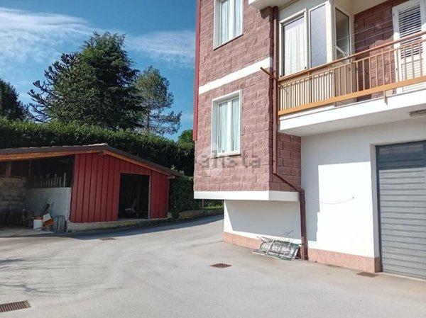 casa indipendente in vendita ad Atripalda