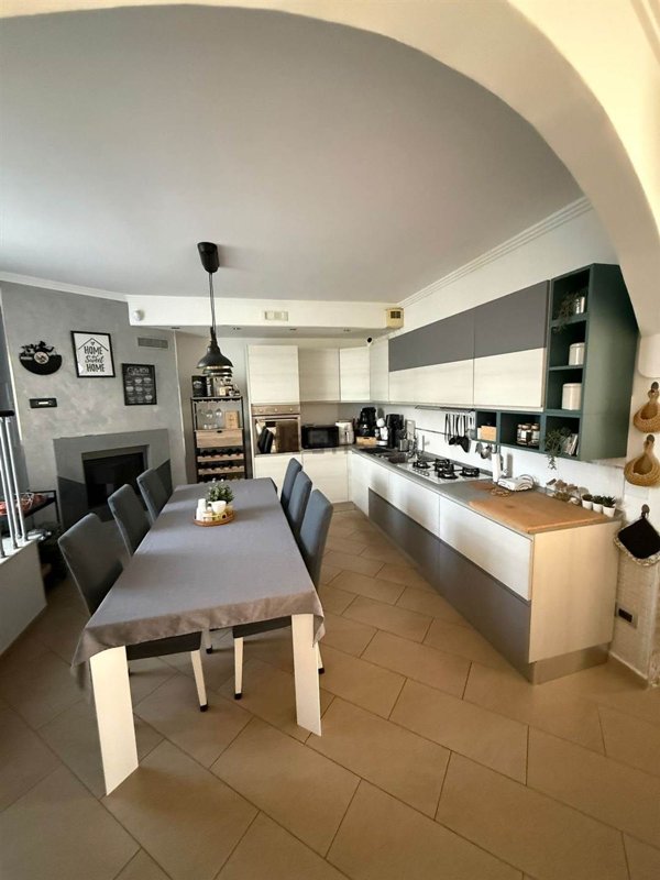 appartamento in vendita ad Atripalda