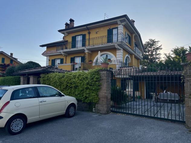 casa indipendente in vendita ad Atripalda