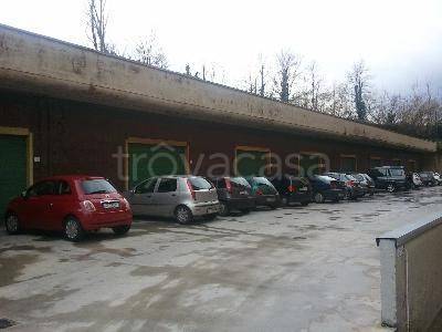 box auto in vendita ad Atripalda