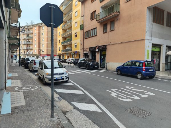 ufficio in vendita ad Atripalda
