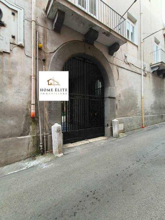appartamento in vendita ad Avella