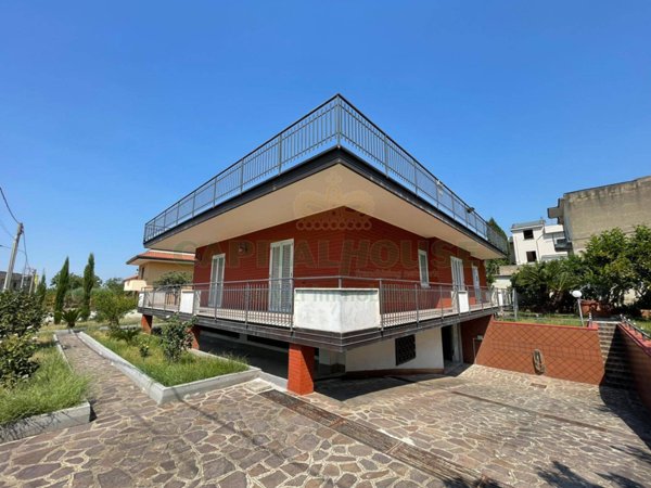 casa indipendente in vendita ad Avella