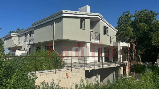 casa indipendente in vendita ad Avella