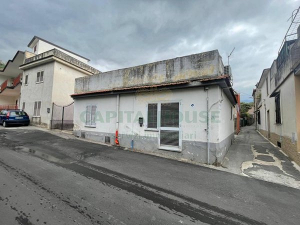 casa indipendente in vendita ad Avella