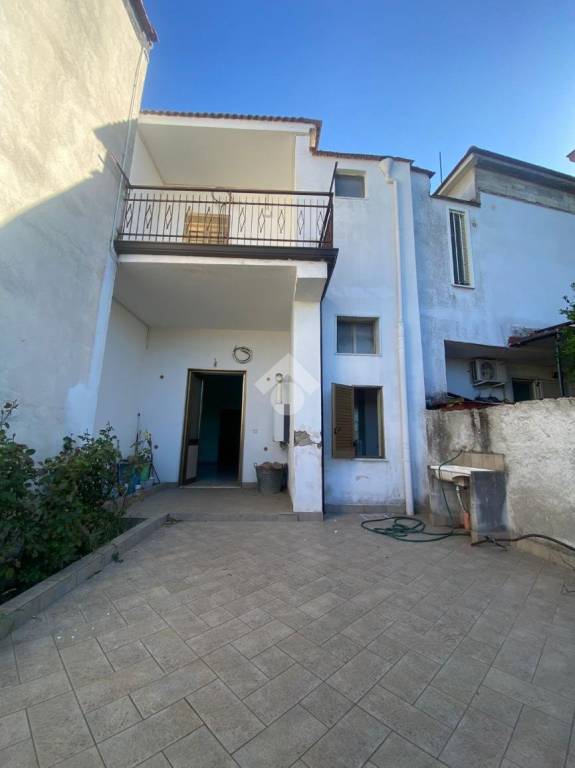 appartamento in vendita ad Avella