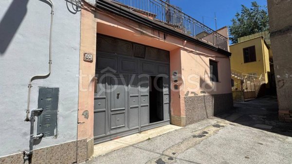 appartamento in vendita ad Avella