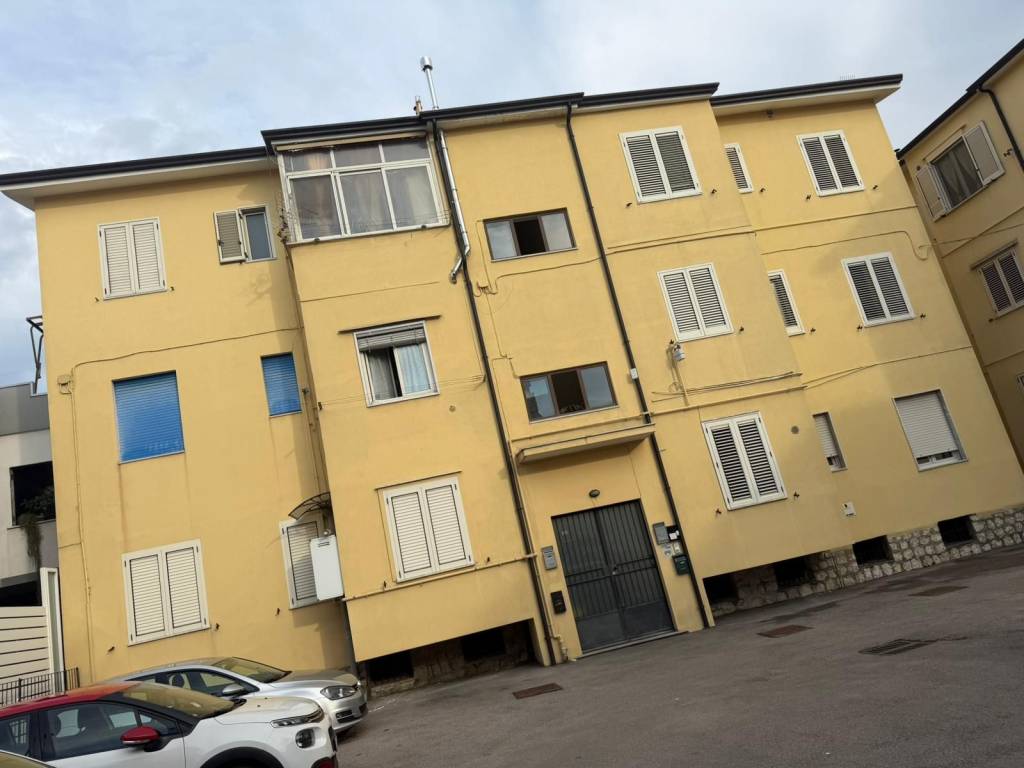 appartamento in vendita ad Avella