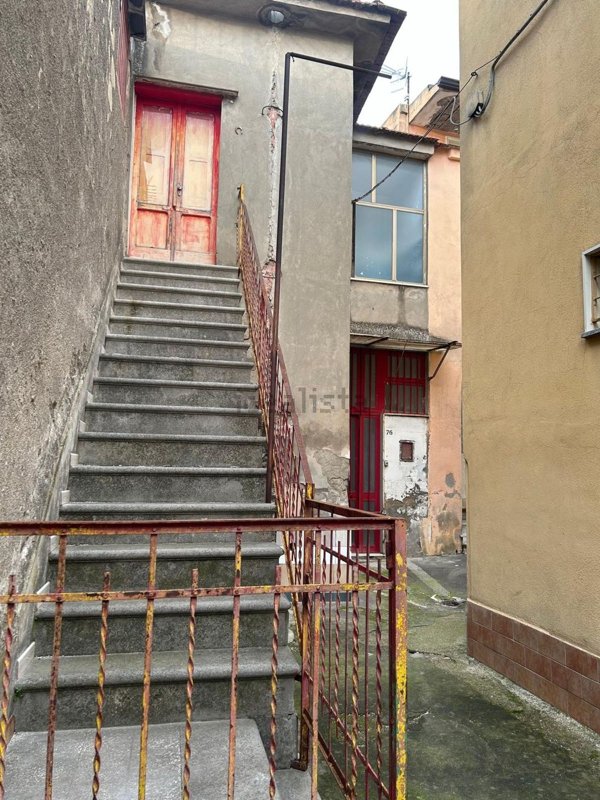 casa indipendente in vendita ad Avella