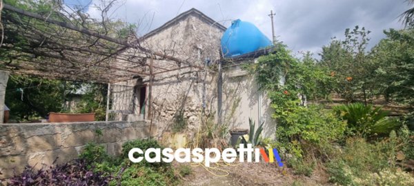 casale in vendita ad Avella