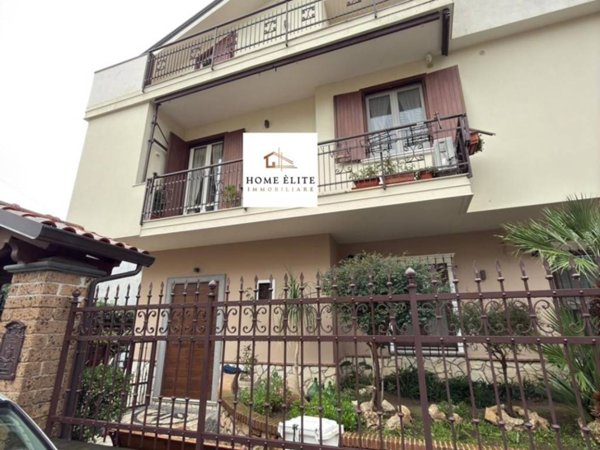 appartamento in vendita ad Avella