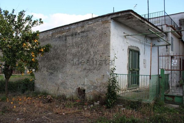 casa indipendente in vendita ad Avella