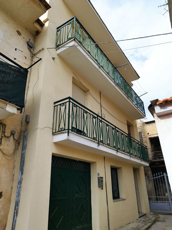 casa indipendente in vendita ad Avella