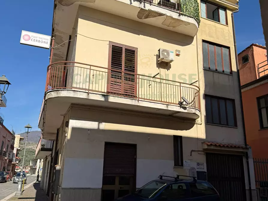 casa indipendente in vendita ad Avella