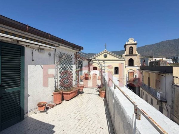 appartamento in vendita ad Avella