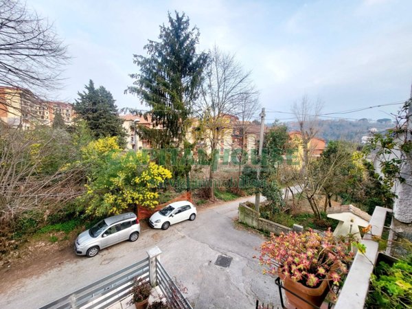 appartamento in vendita ad Avellino