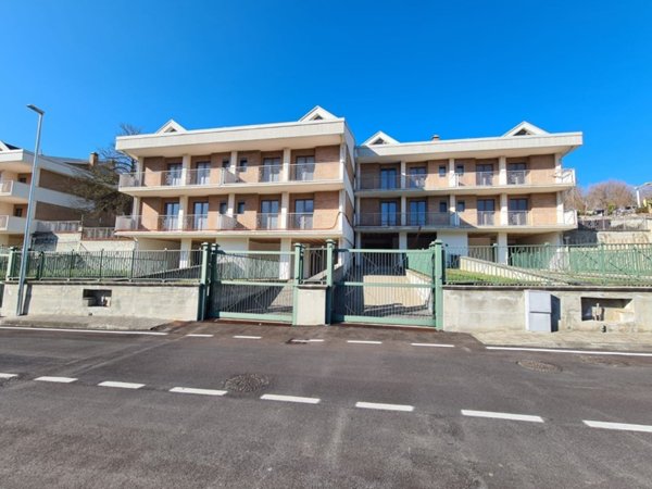 casa indipendente in vendita ad Avellino