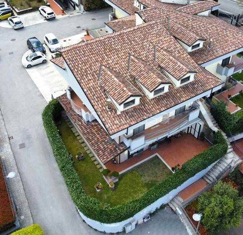 appartamento in vendita ad Avellino