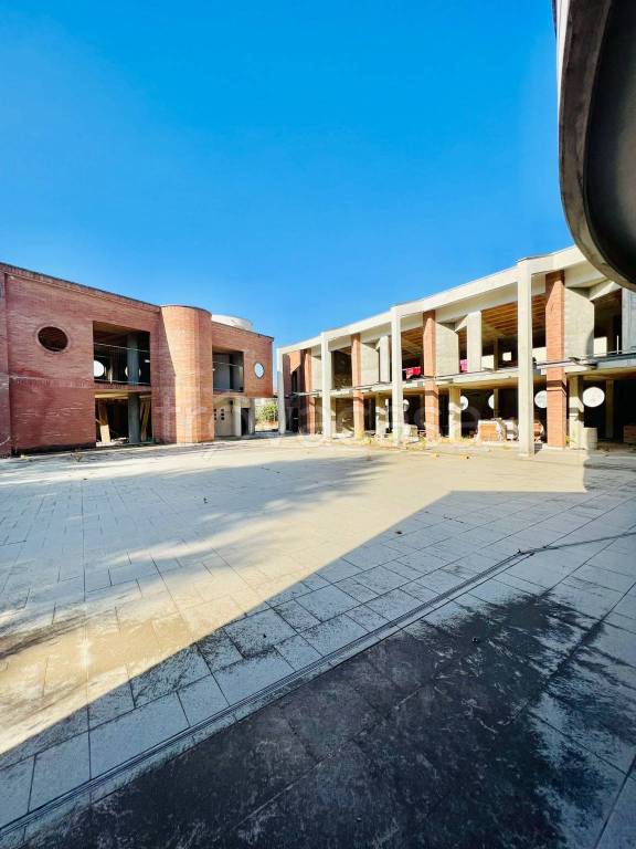 negozio in vendita ad Avellino